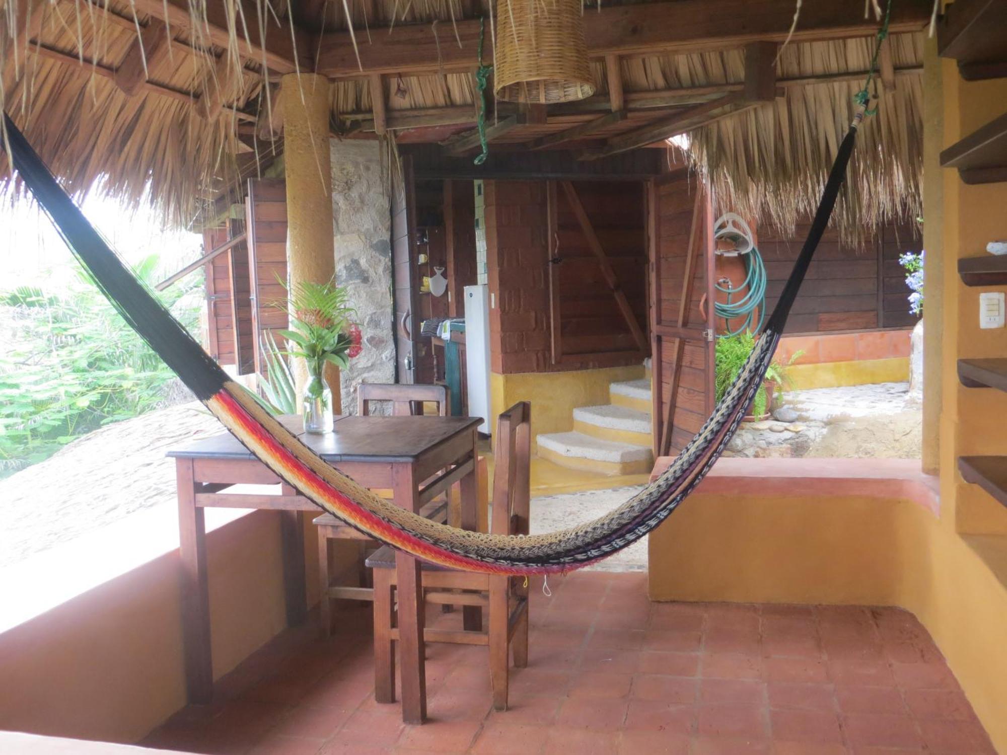 La Loma Linda, Bungalows, Yoga And Feldenkrais, Starlink Internet Zipolite Rum bild