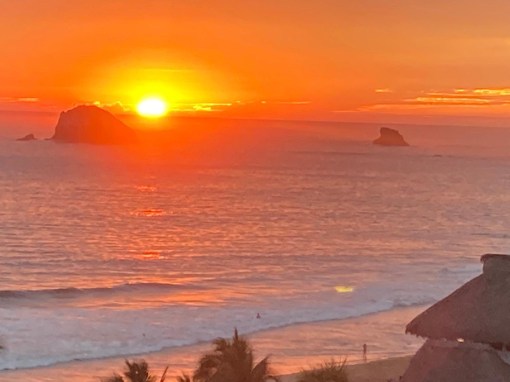 La Loma Linda, Bungalows, Yoga And Feldenkrais, Starlink Internet Zipolite Exteriör bild