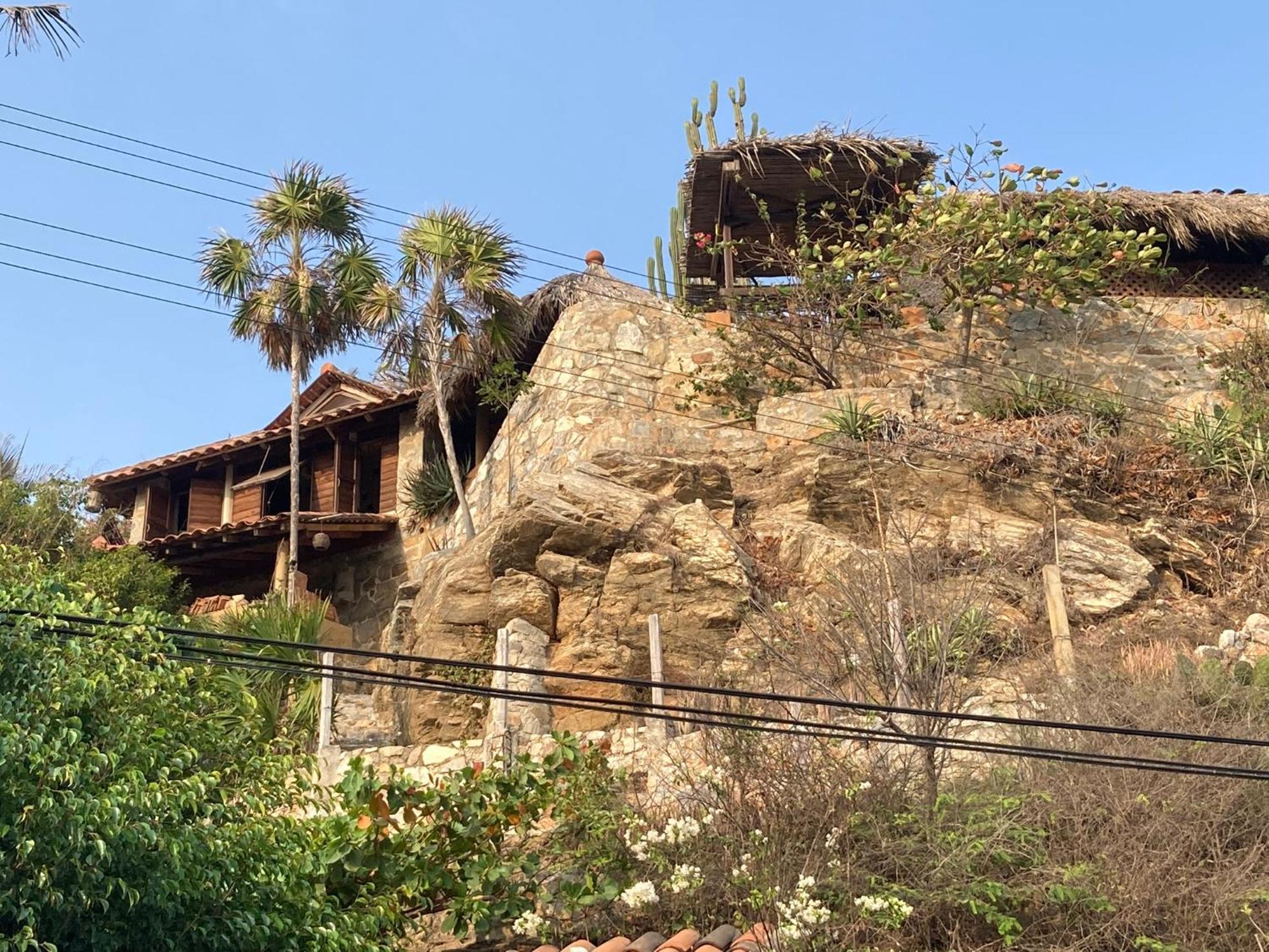 La Loma Linda, Bungalows, Yoga And Feldenkrais, Starlink Internet Zipolite Exteriör bild