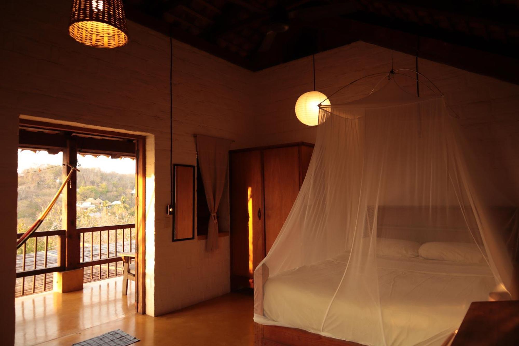 La Loma Linda, Bungalows, Yoga And Feldenkrais, Starlink Internet Zipolite Exteriör bild