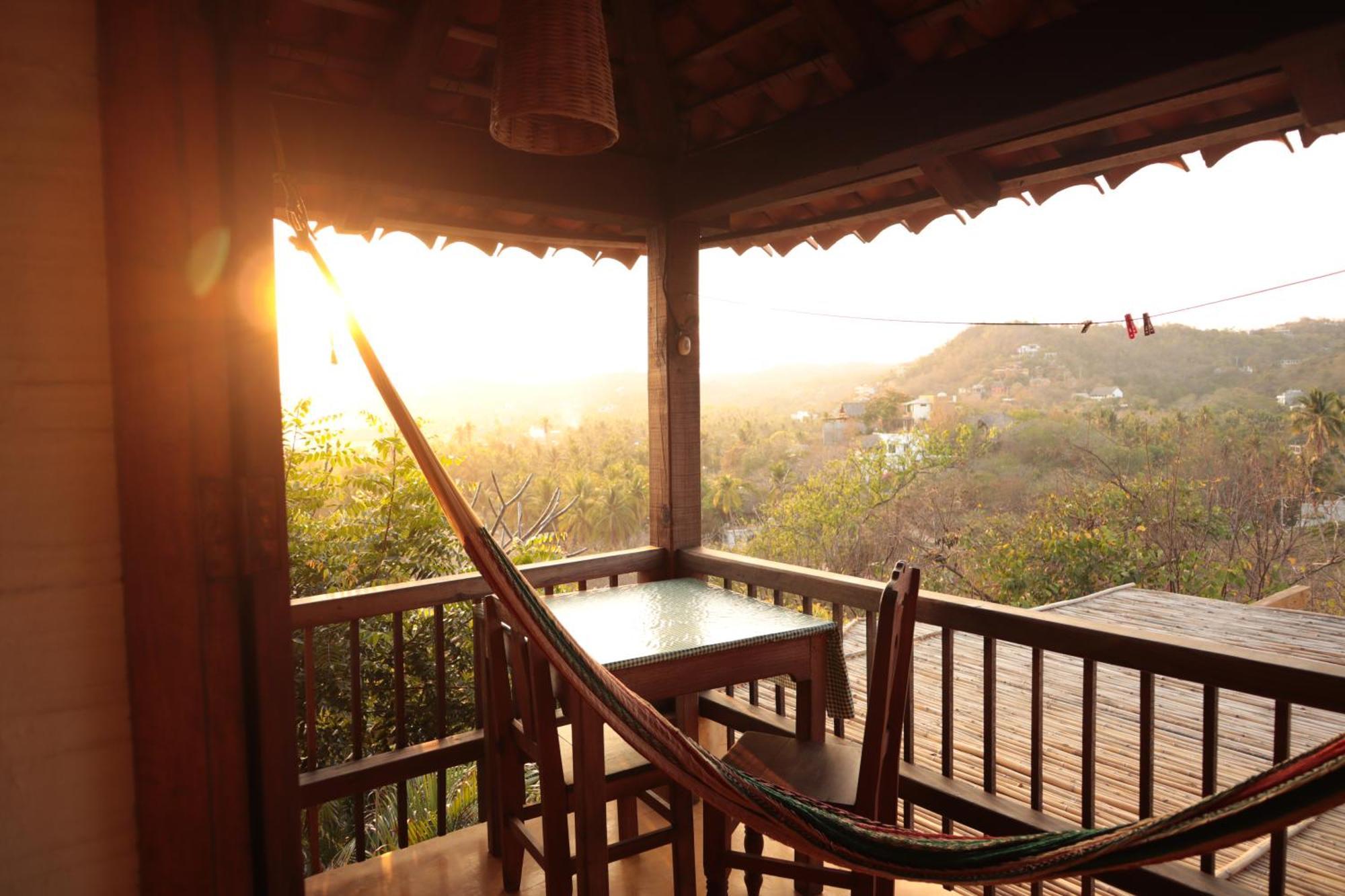 La Loma Linda, Bungalows, Yoga And Feldenkrais, Starlink Internet Zipolite Exteriör bild